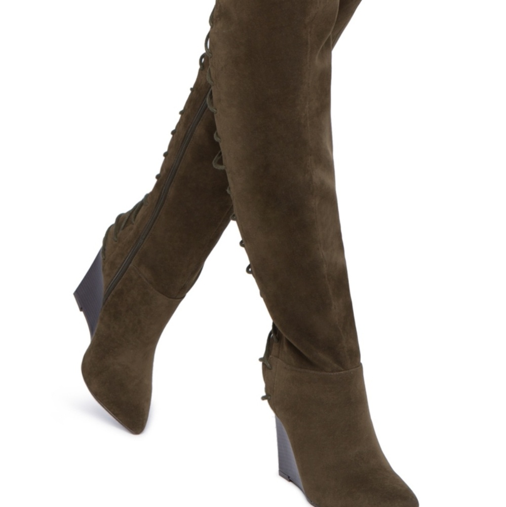 Knee high boot